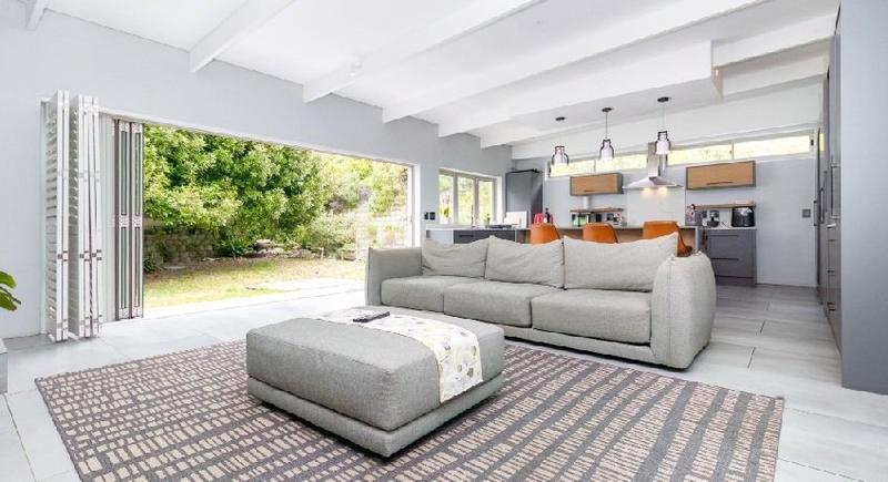 6 Bedroom Property for Sale in Kleinbaai Western Cape